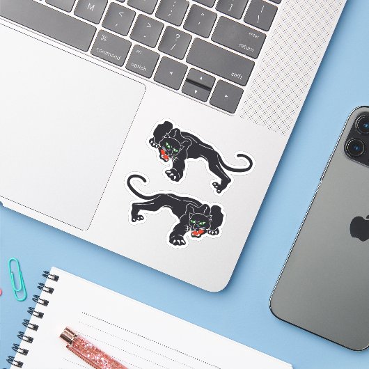  Graphic Crouching Black Panther Wild Cat Sticker (Laptop met iPhone)