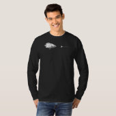 Graphic Fly Fishing Hook Line  Fish Smallmouth Bas T-shirt (Voorkant volledig)