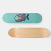 Grapjige piranha cartoon illustratie persoonlijk skateboard (Horizontaal)
