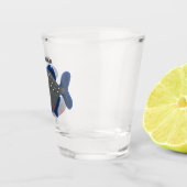 Grapjige piranha cartoon illustratie shot glas (Rechts)
