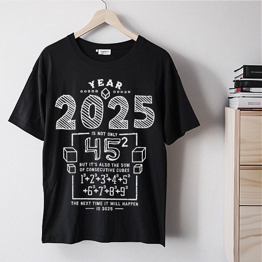 Grappig 2025 Jaar Squared Cubed Wiskunde Buffs Doc T-shirt
