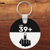 Grappig 40th Birthday Gift, 39 plus één controleur Sleutelhanger (Voorkant)