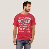 Grappig 4 juli Bierfeest met Amerikaanse vlag T-shirt (Voorkant volledig)