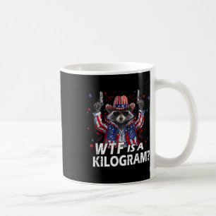 Grappig 4 juli wasbeer USA WTF is KG Feral Amer Koffiemok