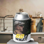 Grappig 80, wat Quote Foto 80th Birthday Blikjeskoeler<br><div class="desc">Grappig 80,  wat Quote Foto 80th Birthday Koelbox. Een motivatie en grappige tekst 80 Wat geweldig is voor een persoon met een gevoel van humor. De tekst is geel en zwart. Voeg je foto toe. Je kunt de leeftijd veranderen.</div>