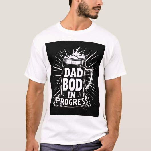 Grappig Ad Body in Progress Typografie T-Shirt Des (Voorkant)