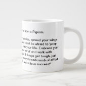 Grappig advies van een duif grote koffiekop (Rechts)