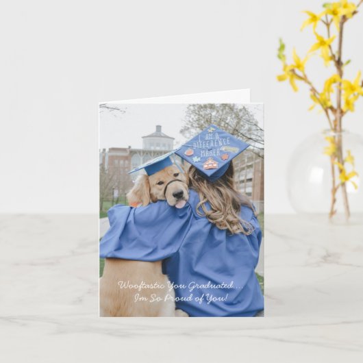 Grappig Afstuderen van het Dog Folded Wenskaart Kaart (Gele Bloem)