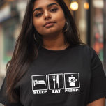 Grappig AI-aansporend T-shirt | Zwarte witte robot<br><div class="desc">Voor de snelle technicus die het leven van de code leeft - dit grappige T-shirt met een AI-thema is voorzien van gewaagde witte afbeeldingen van "Sleep, Eat, Prompt" in een retro-icoonstijl. Of je nu modellen traint of gewoon vibing in de ontwikkelmodus, dit zwarte t-shirt is ideaal voor coders, chatbotfans en...</div>