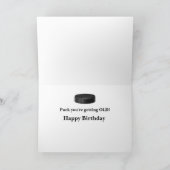 Grappig Birthday Puck Je bent oude Hockey Player Kaart (Binnen)
