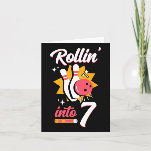 Grappig Bowling 7e verjaardag Rollin' Into 7 Kaart (Voorkant)