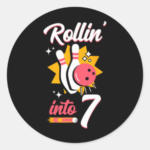 Grappig Bowling 7e verjaardag Rollin' Into 7 Ronde Sticker