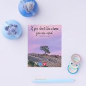 grappig briefkaart dat je geen boom bent flyer (Enkel)