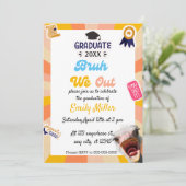 Grappig Bruh We Out Graduation Party Uitnodigingen (Staand voorkant)