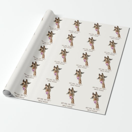 Grappig cadeaupapier Speelse Giraffe - Smile (Uitgerold)
