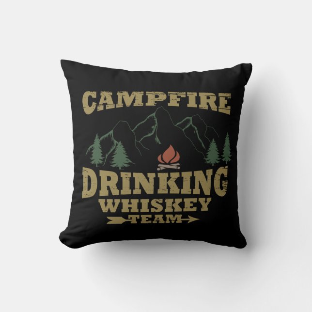 Grappig Camping Kampeerder Whiskey citaat Kussen (Voorkant)