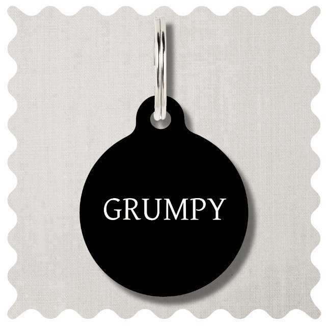Grappig chagrijnig aangepaste hond ronde huisdier  huisdierpenning (Funny Grumpy Dog ID TAG in Modern Black Style. )
