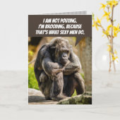 Grappig Chimpansee pouting, want het is een Man di Kaart (Gele Bloem)