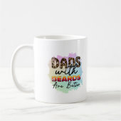 Grappig dat dads met voeten beter zijn dan vaders  koffiemok (Links)