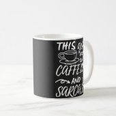 Grappig dat dit meisje op Caffeine en Sarcasm loop Koffiemok (Voorkant rechts)