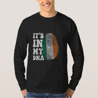 Grappig dat het in mijn DNA Ierland vlag Vingerafd T-shirt
