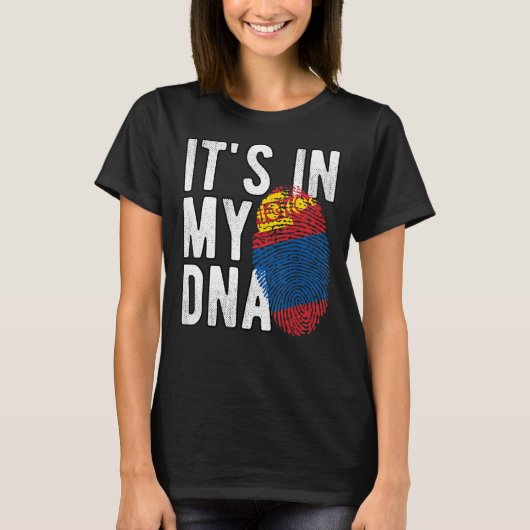 Grappig dat het in mijn DNA-Mongoliaanse vlag Fing T-shirt (Voorkant)
