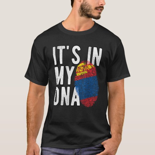 Grappig dat het in mijn DNA-Mongoliaanse vlag Fing T-shirt (Voorkant)