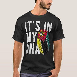 Grappig dat het in mijn DNA Mozambique vlag Finger T-shirt