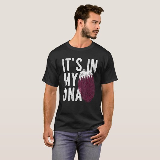 Grappig dat het in mijn DNA Qatar vlag Fingerprint T-shirt (Voorkant volledig)