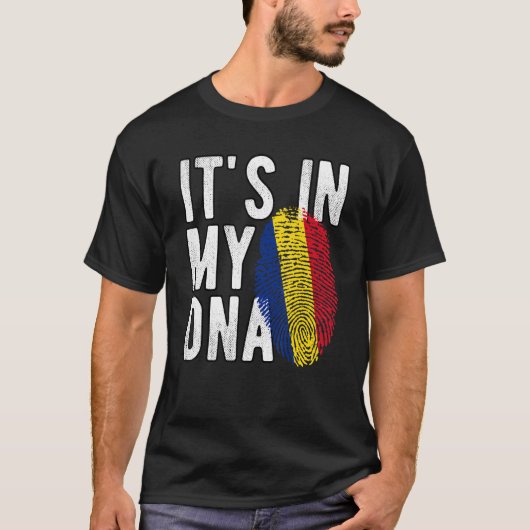 Grappig dat het in mijn DNA Roemenië vlag Fingerpr T-shirt (Voorkant)