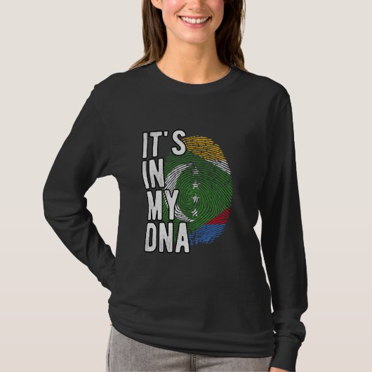 Grappig dat het in mijn DNA staat Comoren vlag Vin T-shirt (Voorkant)