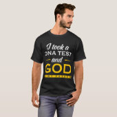 Grappig dat ik een DNA-test nam.. is mijn vader Je T-shirt (Voorkant volledig)