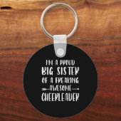 Grappig dat ik een trotse grote zus van een cheerl sleutelhanger (Voorkant)