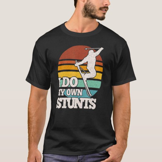 Grappig dat ik mijn eigen stunts sneeuwskki doe t-shirt (Voorkant)