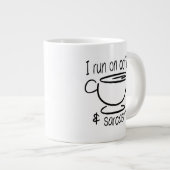 Grappig dat ik op koffie en sarcasme loop grote koffiekop (Voorkant rechts)