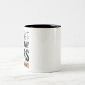 Grappig dat ik te veel auto's heb. tweekleurige koffiemok (Center)