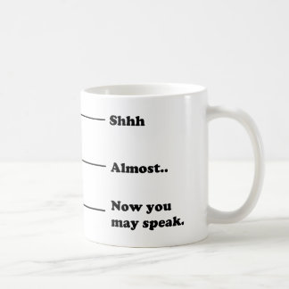 Grappig dat je nu een koffiemeetbeker hoort spreke koffiemok