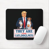 Grappig dat ze de honden de katten de huisdieren e muismat (Met muis)
