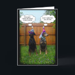 Grappig Doberman verjaardagsfeest Kaart<br><div class="desc">Twee schattige Dobermans zijn klaar om te feesten. U kunt het bericht binnen aanpassen als u dat wilt. Maakt ook een mooie uitnodiging.</div>