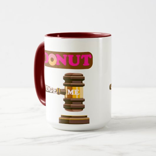Grappig "Donut Judge Me" Pun Cup Schattigee Gift H Mok (Voorkant links)