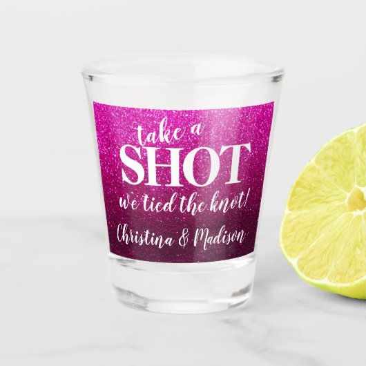 Grappig Drink Citaat Trendy Wedding Glitter Party Shot Glas (Voorkant)