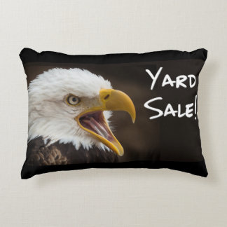 Grappig eagle memes met Eagle Yelling Yard Sale! Accent Kussen