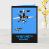 Grappig, eerste regel van skydiving verjaardag kaart (Gele Bloem)