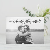 Grappig eindelijk trouwen bruiloft save the date (Staand voorkant)