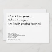 Grappig eindelijk trouwen bruiloft save the date (Achterkant)