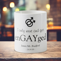 Grappig 'enGAYged' verloving