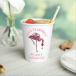 Grappig Flamingo Bachelorette Weekend Party Papieren Bekers<br><div class="desc">Leuke gepersonaliseerde flamingo gag Bachelorette Paper Cups. Voeg jouw naam of bericht toe door op de knop "Personaliseren" te klikken en organiseer het beste weekend met de meisjes voordat je "Ik doe" zegt.</div>
