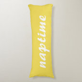Grappig Geel en Wit Naptime Lichaamskussen (Voorkant Verticaal)