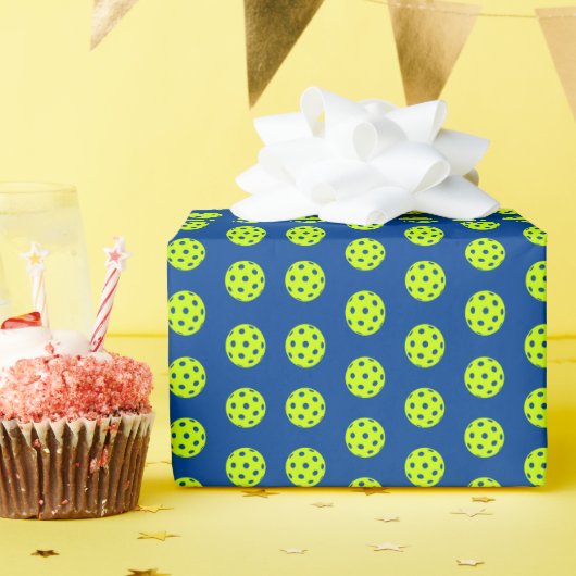 Grappig Geel Pickleball Patroon Cadeaupapier (Verjaardagsfeest)