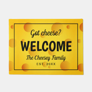 Grappig gele zwitserse kaasfamilie welkomstdoormat deurmat